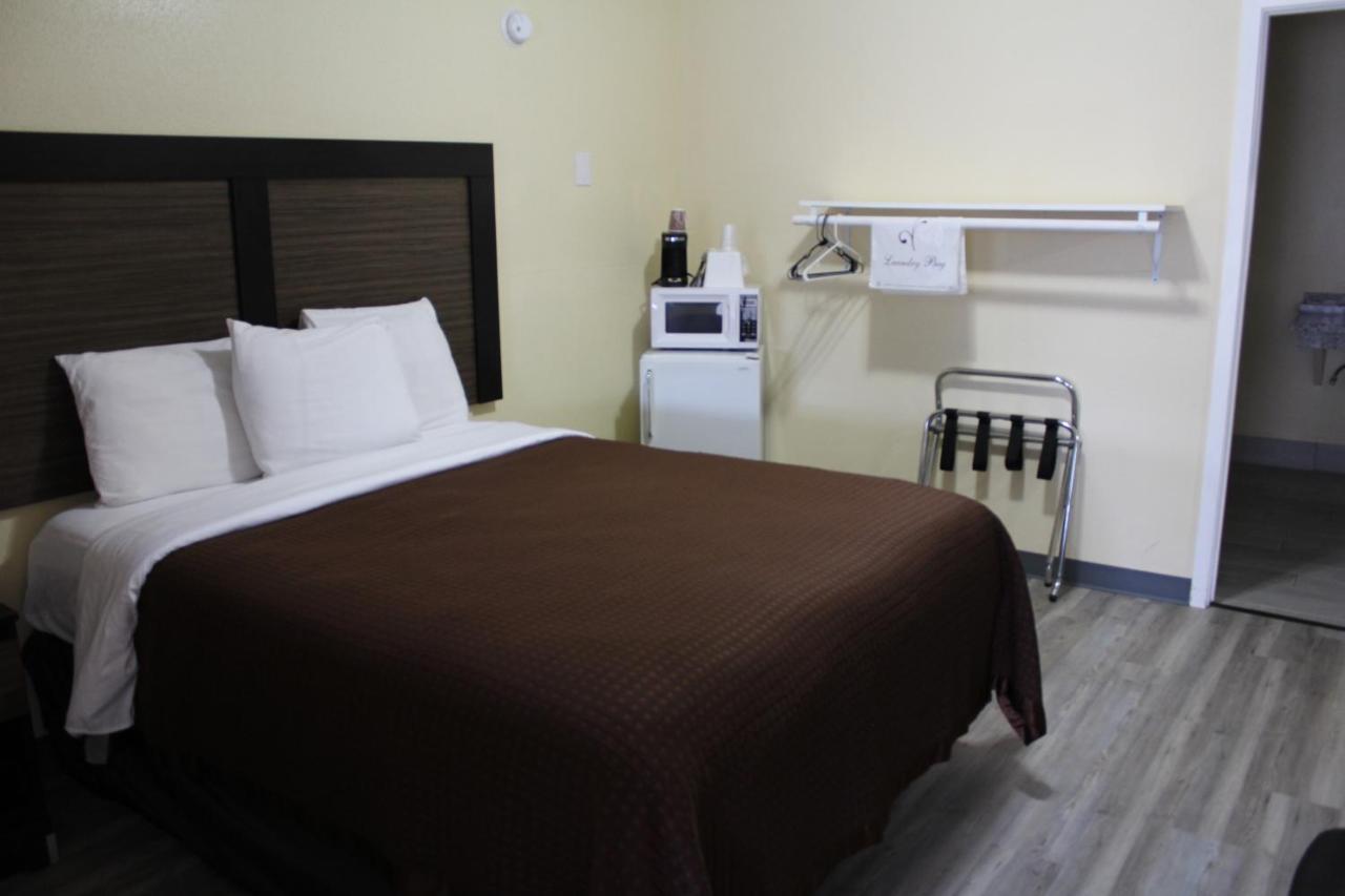 Rodeway Inn Medford South I-5 Dış mekan fotoğraf