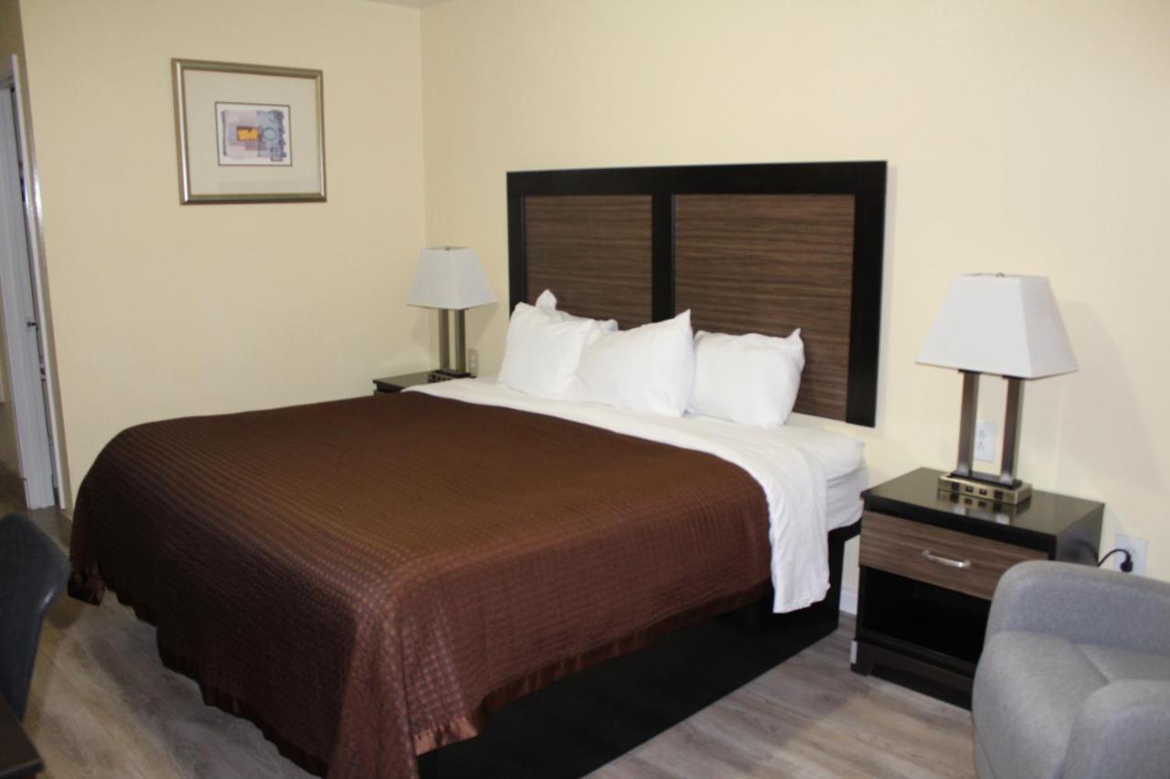 Rodeway Inn Medford South I-5 Dış mekan fotoğraf
