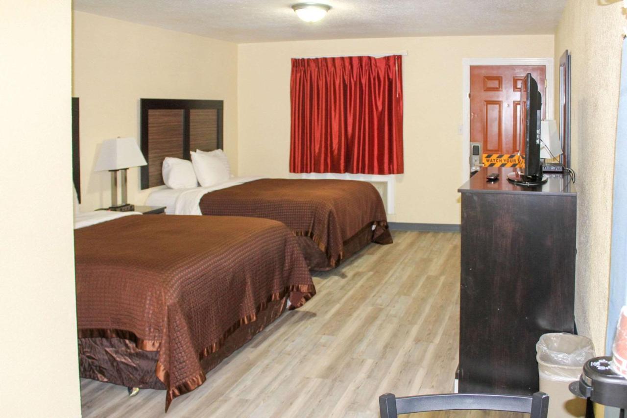 Rodeway Inn Medford South I-5 Dış mekan fotoğraf